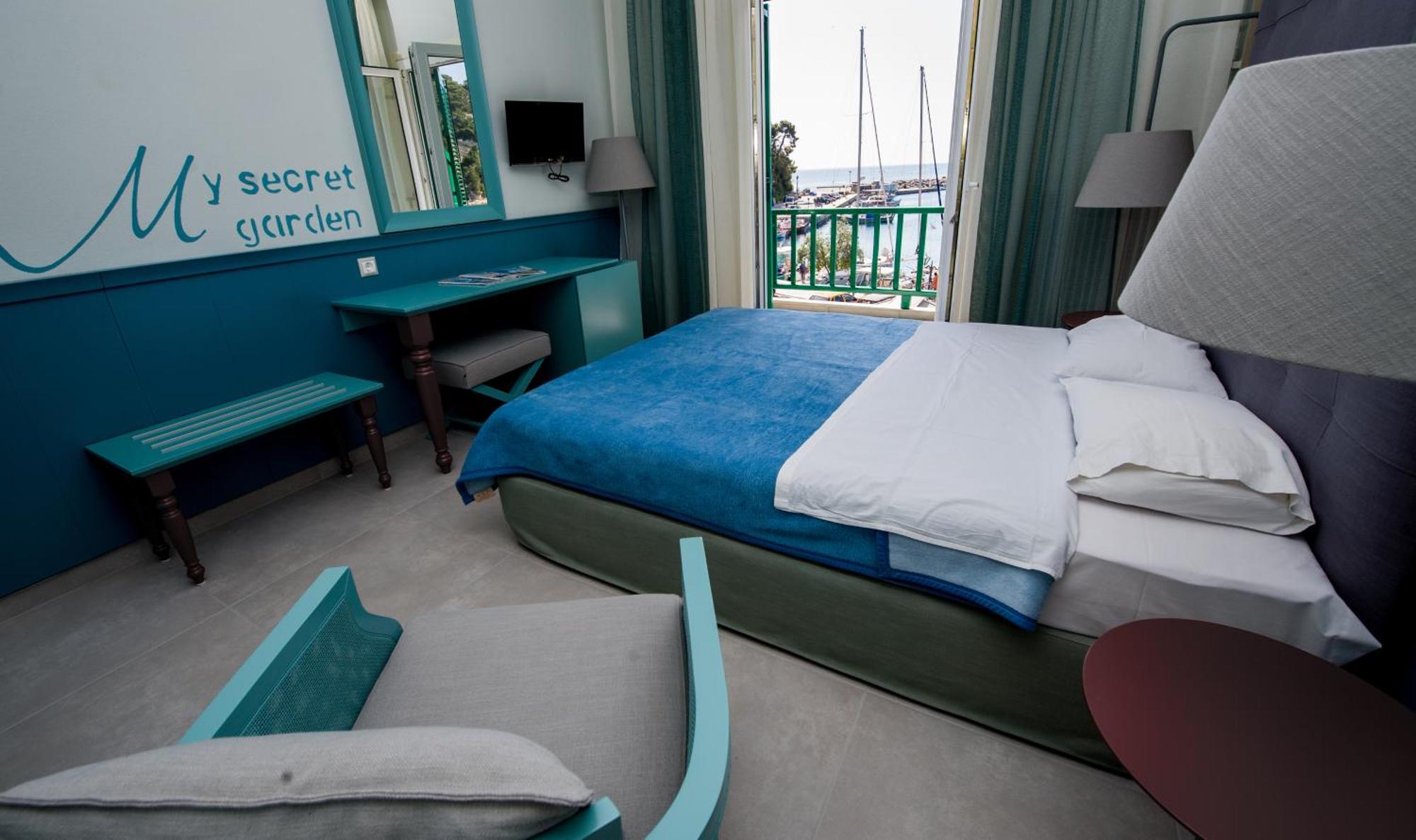 Alkyon Hotel Патитири Экстерьер фото